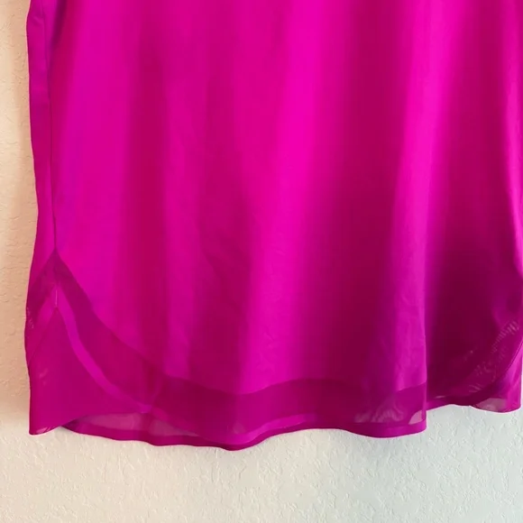 Athleta Pink Short Sleeve T-Shirt medium - Picture 2 of 5